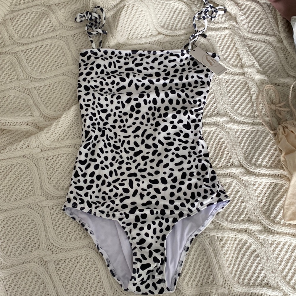 Woman’s one piece geode swimwear swimsuit.